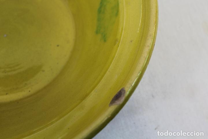 Antig&uuml;edades: lebrillo en ceramica vidriada - Foto 4