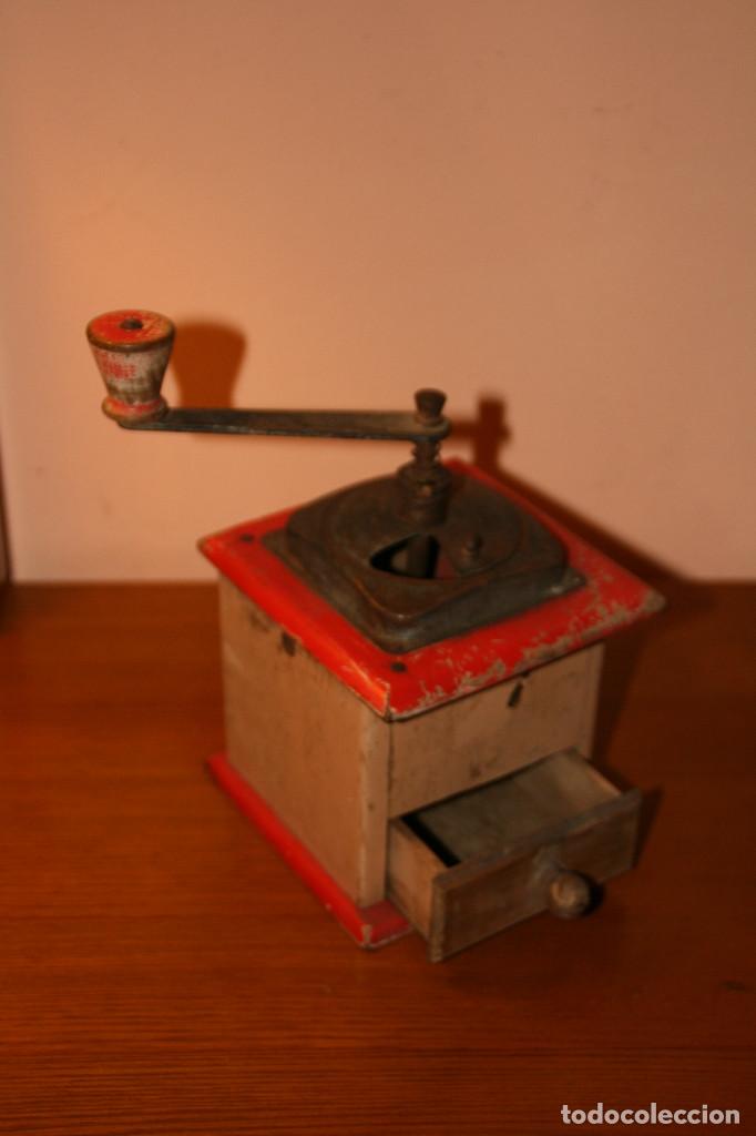 Antig&uuml;edades: Molinillo de cafe vintage - Foto 3