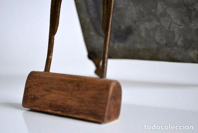 Antig&uuml;edades: Sacra bronce estilo neog&oacute;tica - Foto 5