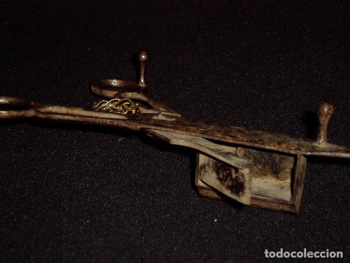 Antig&uuml;edades: Espabiladera Siglo XIX - Foto 3