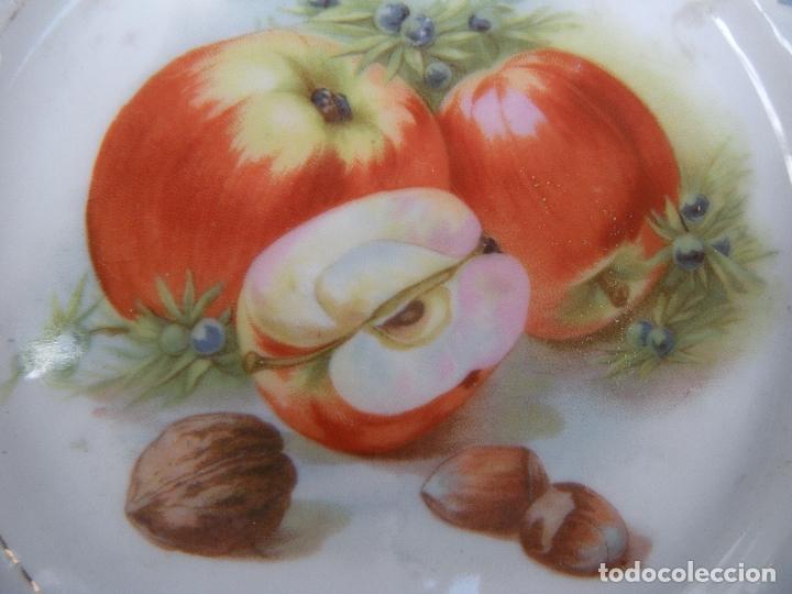 Antig&uuml;edades: PLATO CALADO EN PORCELANA. - Foto 4