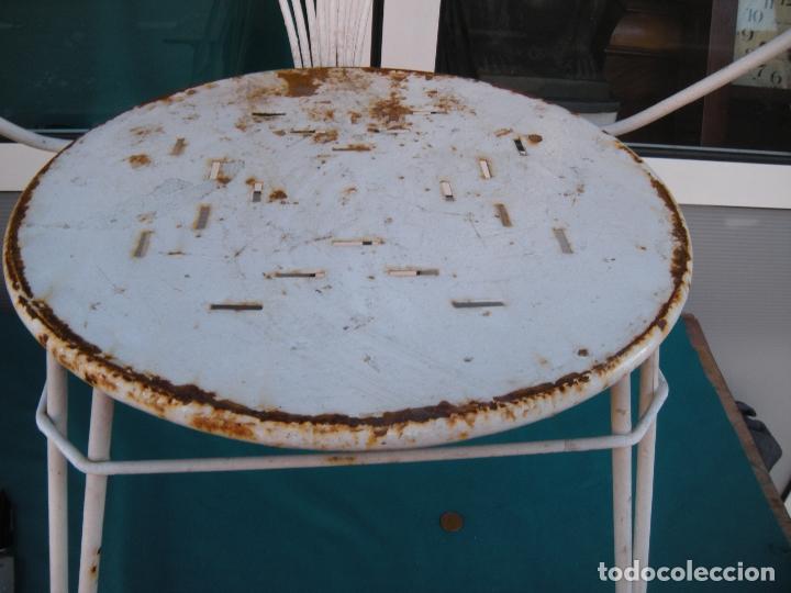 Antig&uuml;edades: SILLA DE HIERRO DE FORJA - Foto 4