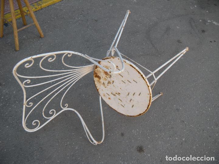 Antig&uuml;edades: SILLA DE HIERRO DE FORJA - Foto 6