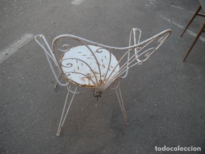 Antig&uuml;edades: SILLA DE HIERRO DE FORJA - Foto 7