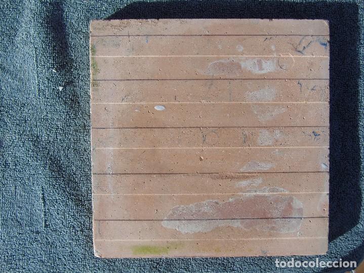 Antig&uuml;edades: ANTIGUO AZULEJO, CUADRICULA CON FLOR&Oacute;N - Foto 2