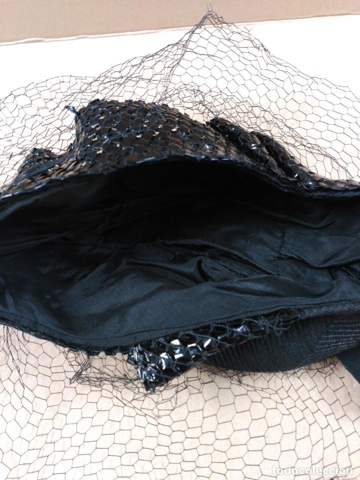 Antig&uuml;edades: Sombrero negro en rafia - Foto 11