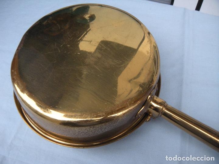 Antig&uuml;edades: CALIENTACAMAS DE BRONCE - Foto 2