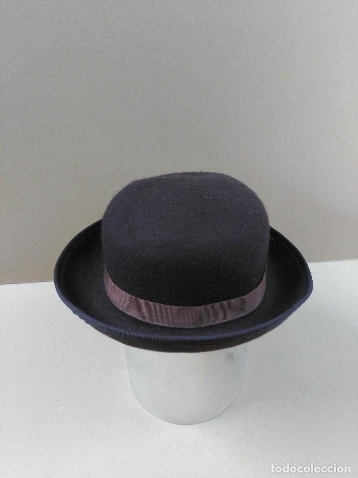 Sombrero Alto Popularizado En El Siglo 19
