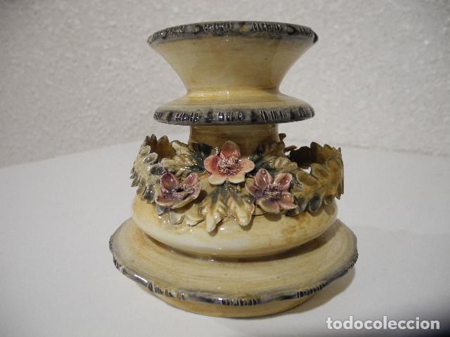 Antig&uuml;edades: Florero de cer&aacute;mica de Capodimonte - Foto 1