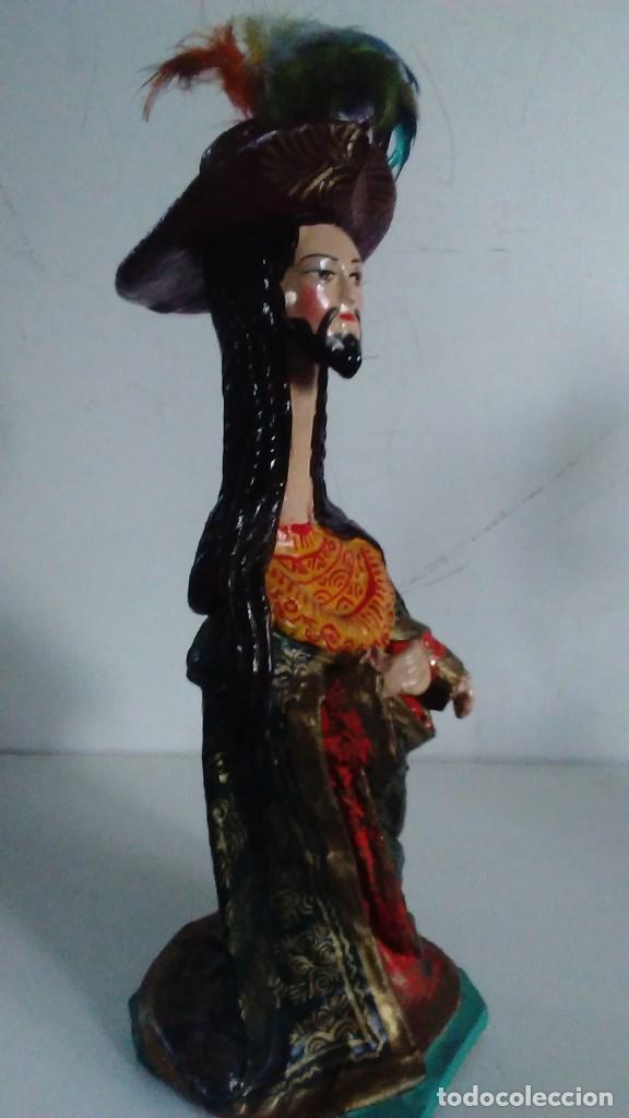 Antig&uuml;edades: Santo cuzque&ntilde;o de cuello largo - Foto 5