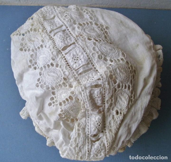 Antig&uuml;edades: antiguo gorro de bebe - encaje con interior forrado - Foto 6
