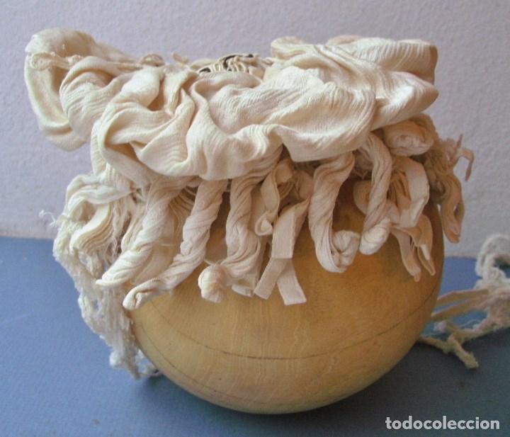 Antig&uuml;edades: antiguo gorro de bebe - encaje con interior forrado, para restaurar - Foto 3