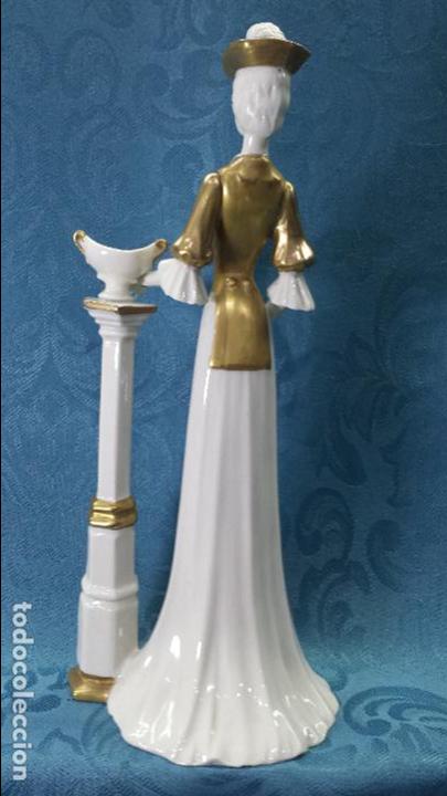 Antig&uuml;edades: SE&Ntilde;ORA PORCELANA BLANCO Y ORO - Foto 3