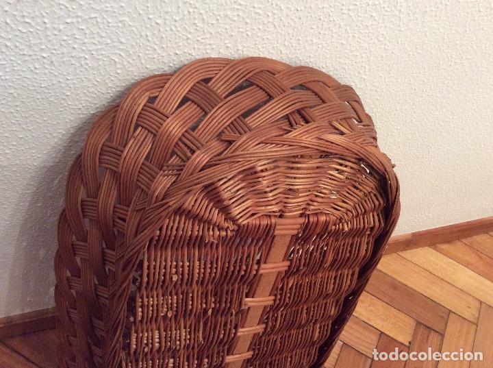 Antig&uuml;edades: ANTIGUA CESTA DE MIMBRE PARA EL PLANCHADO.... - Foto 6
