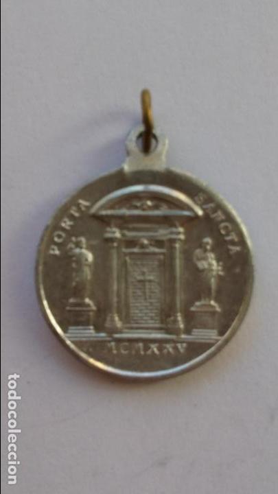 Antig&uuml;edades: medalla de 1925 pio XI de 2 cms de diametro - Foto 2
