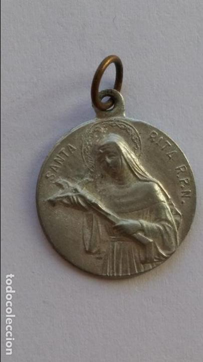 Antig&uuml;edades: medalla de santa rita de 1,7 cms de diametro - Foto 1