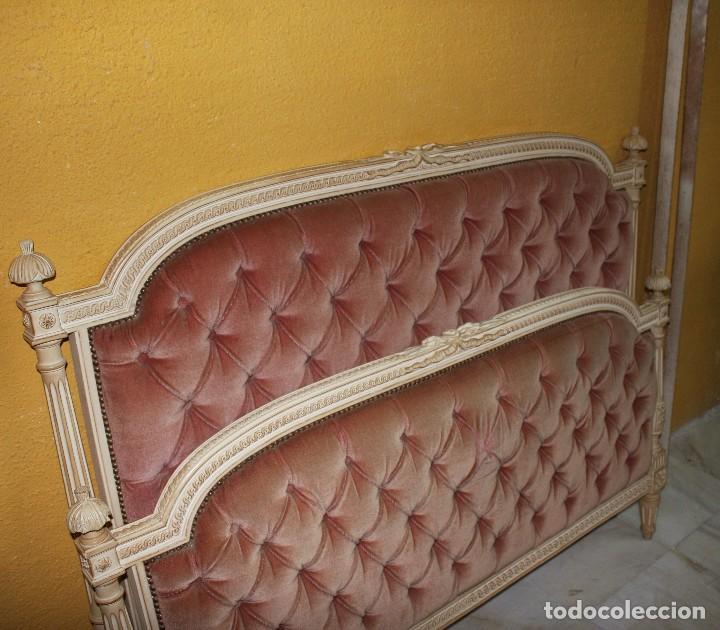 Antig&uuml;edades: Cama y 2 sillas Luis XV. Ref. 5986 - Foto 9