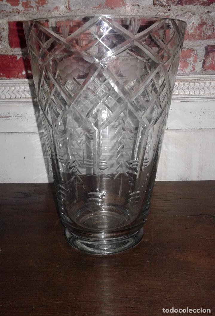 Antig&uuml;edades: Jarr&oacute;n cristal tallado - Foto 1