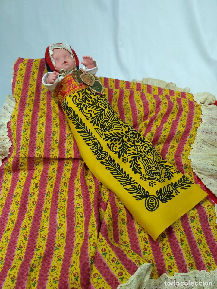 Antig&uuml;edades: Envuelta de pa&ntilde;o estampado para beb&eacute; - Foto 6