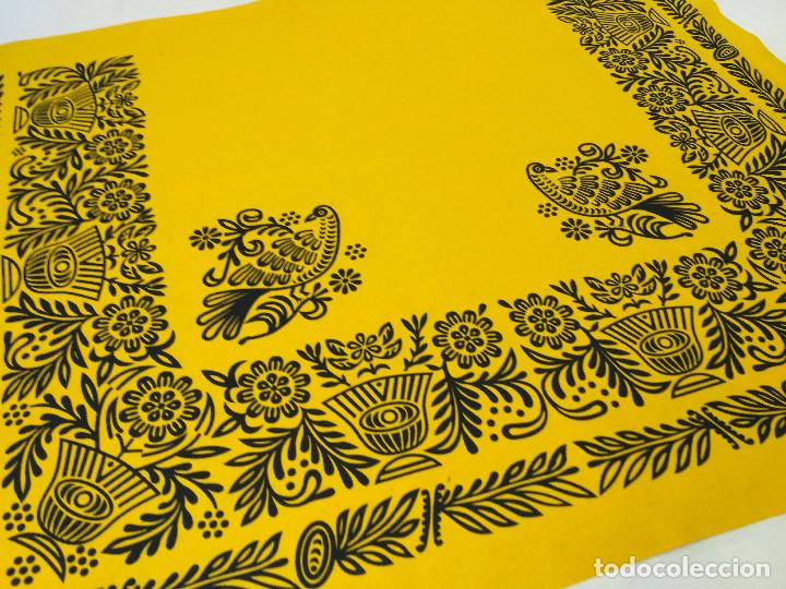 Antig&uuml;edades: Envuelta de pa&ntilde;o estampado para beb&eacute; - Foto 7