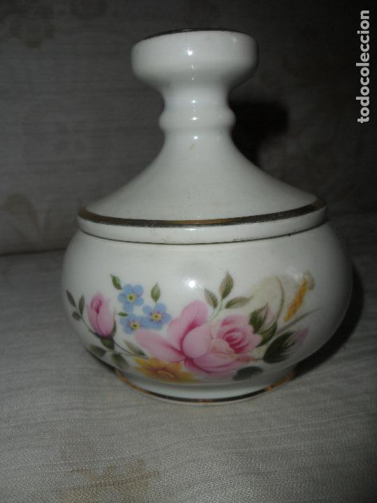 Antig&uuml;edades: BOMBONERA DE PORCELANA - Foto 1