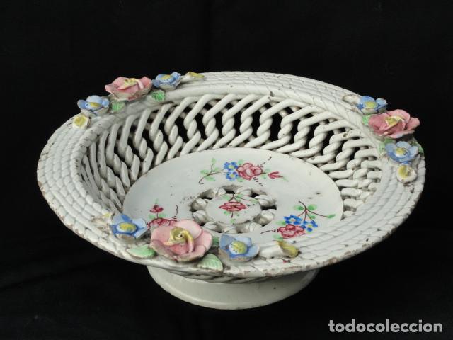 Antig&uuml;edades: BONITO CENTRO DE MESA DE PORCELANA. - Foto 1