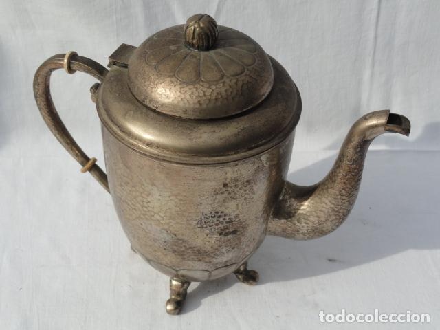 Antig&uuml;edades: BONITA TETERA CAFETERA DE ALPACA. - Foto 10