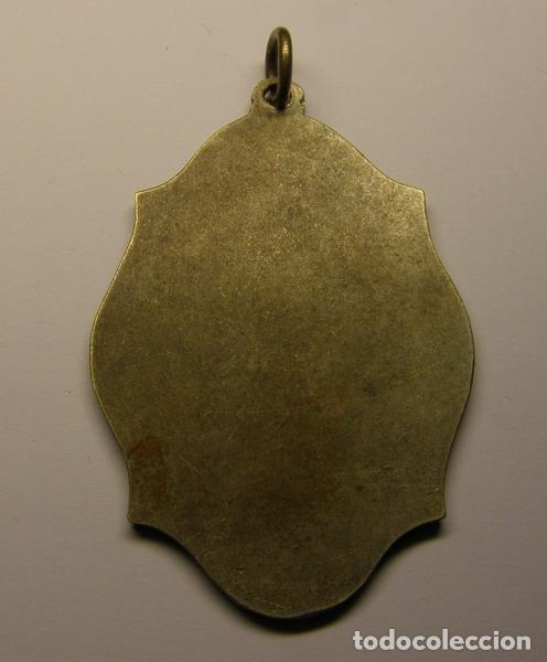 Antig&uuml;edades: Antigua medalla religiosa de la Virgen. - Foto 2