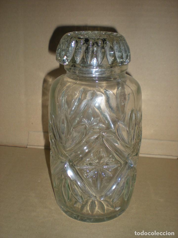 Antig&uuml;edades: tarro de cristal con tap&oacute;n - Foto 1