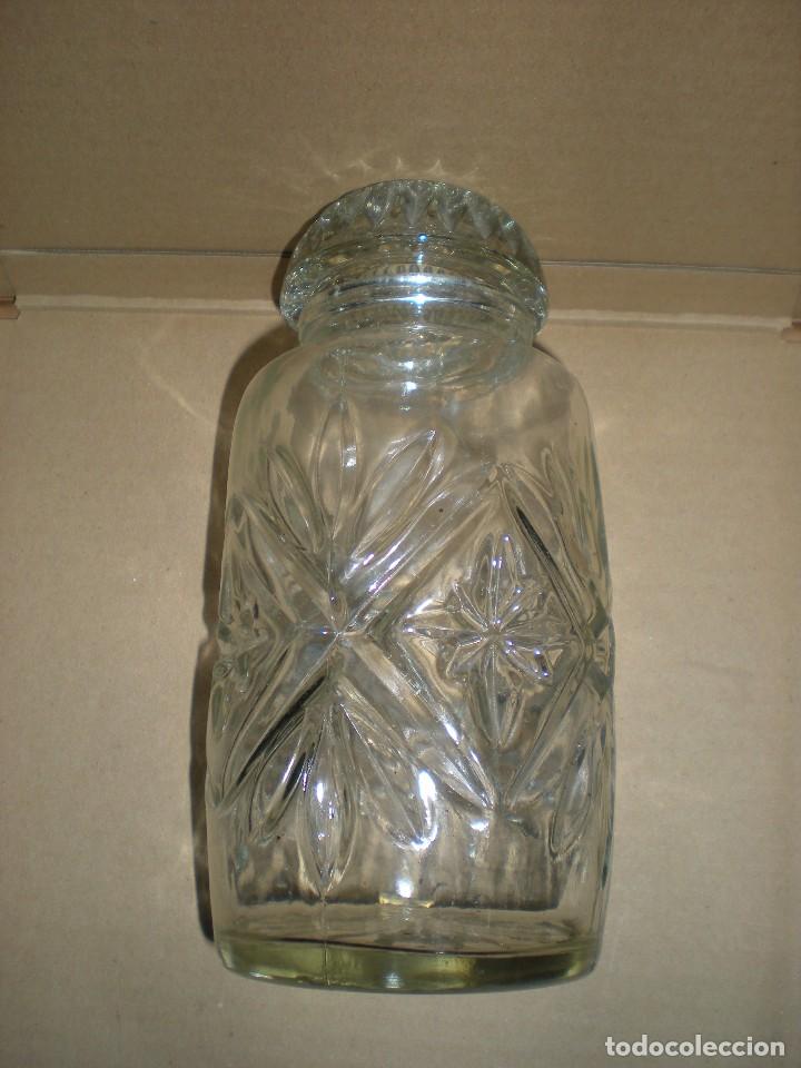 Antig&uuml;edades: tarro de cristal con tap&oacute;n - Foto 3