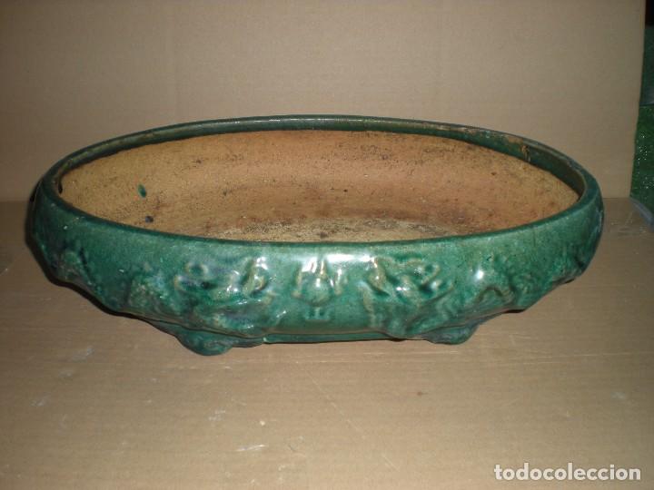 Antig&uuml;edades: centro de mesa en barro verde  42x27x12cm - Foto 1