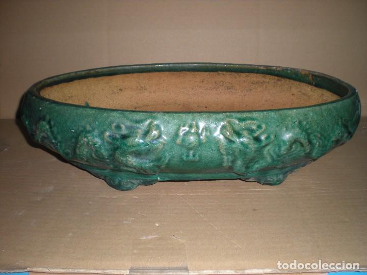 Antig&uuml;edades: centro de mesa en barro verde  42x27x12cm - Foto 2