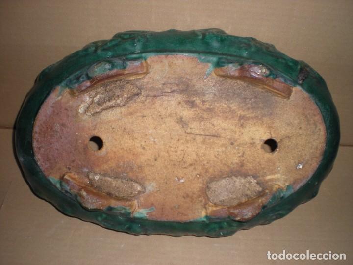 Antig&uuml;edades: centro de mesa en barro verde  42x27x12cm - Foto 4