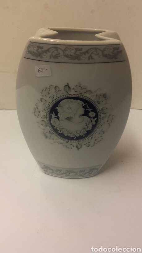 Antig&uuml;edades: Jarr&oacute;n de porcelana - Foto 2