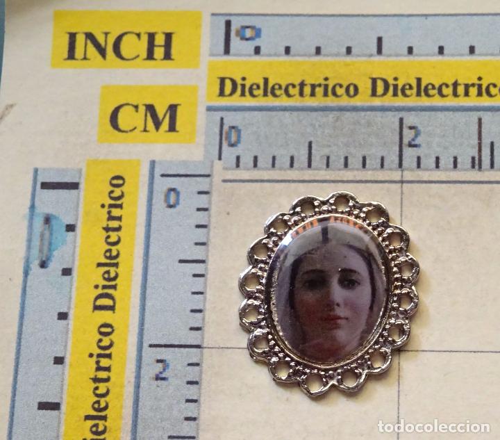 Antig&uuml;edades: MEDALLA MEDALLITA RELIGIOSA. VIRGEN DEVOCI&Oacute;N A DETERMINAR - Foto 1