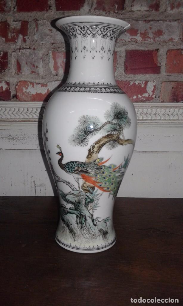Antig&uuml;edades: JARRON CHINO DE PORCELANA - Foto 1