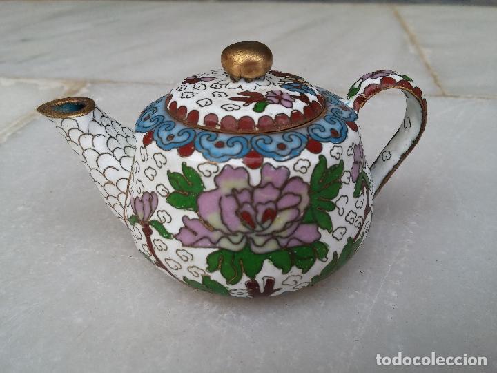 Antig&uuml;edades: Antigua mini tetera de esmalte cloisonn&eacute; - Foto 1