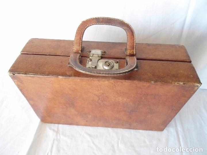 Antig&uuml;edades: ANTIGUO MALETIN NECESER - Foto 9