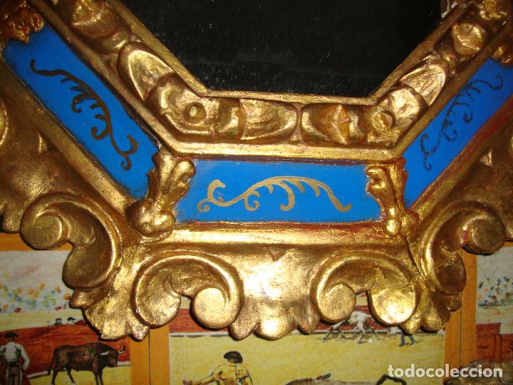 Antig&uuml;edades: Espejo octogonal con madera tallada - Foto 4