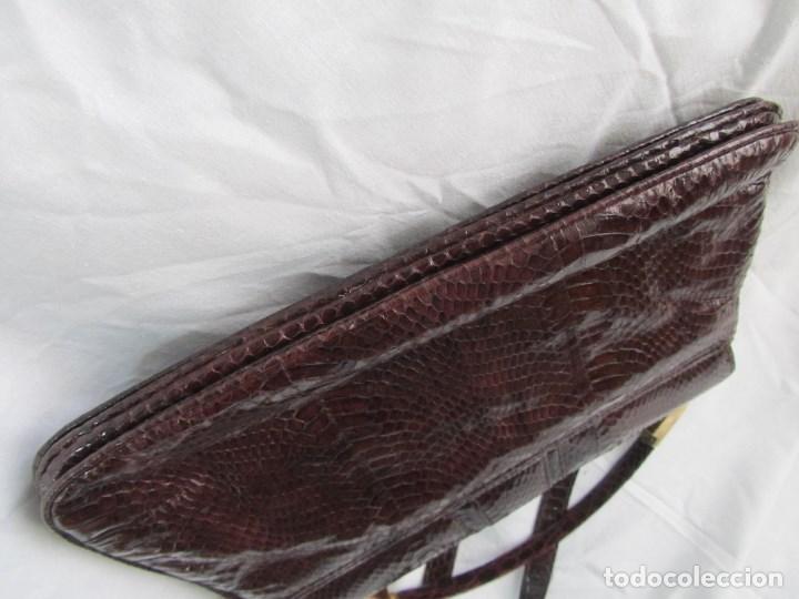 Antig&uuml;edades: Bolso de piel de serpiente - Foto 11