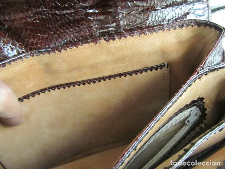 Antig&uuml;edades: Bolso de piel de serpiente - Foto 15