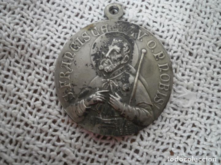 Antig&uuml;edades: Medalla de San Francisco. - Foto 1