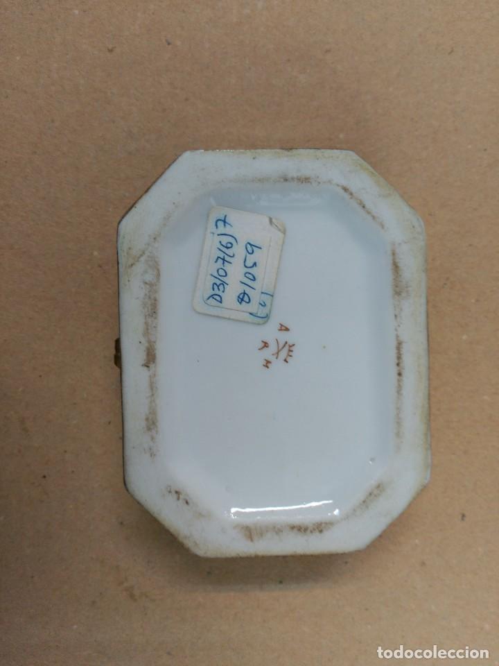 Antig&uuml;edades: Caja de porcelana - Foto 10