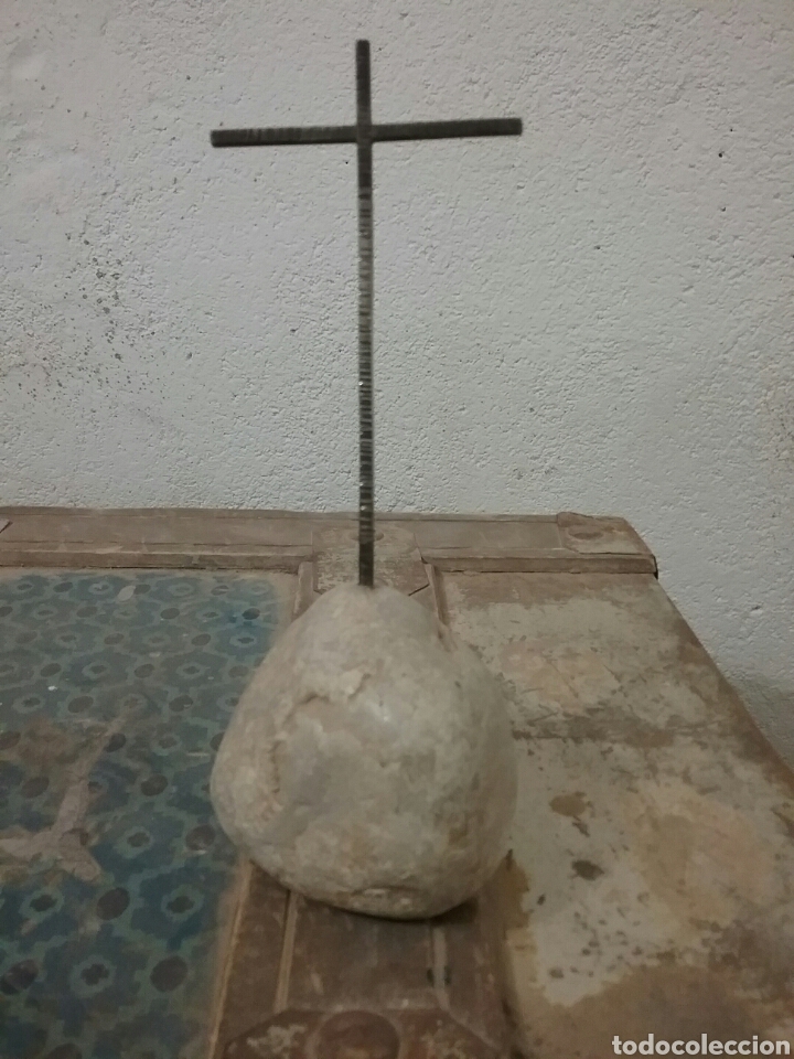Antig&uuml;edades: Cruz de hierro. - Foto 1