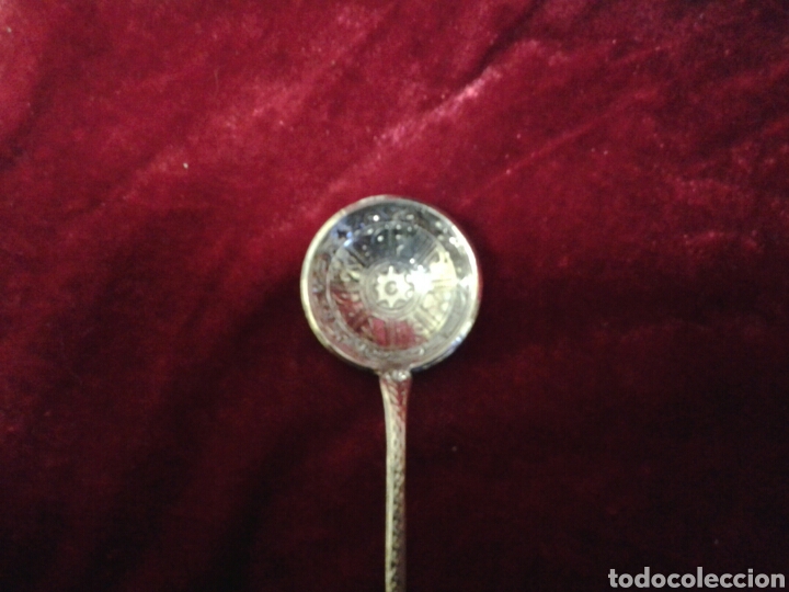 Antig&uuml;edades: Cucharilla de la Virgen de covadonga - Foto 3