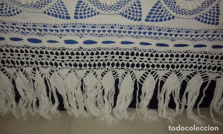 Antig&uuml;edades: Colcha de ganchillo para cama de matrimonio. - Foto 2