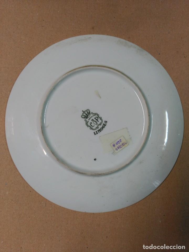 Antig&uuml;edades: Plato de porcelana Limoges - Foto 3