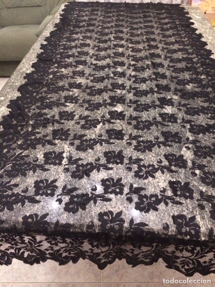Antig&uuml;edades: Mantilla negra 195x79cm Rf3 - Foto 1