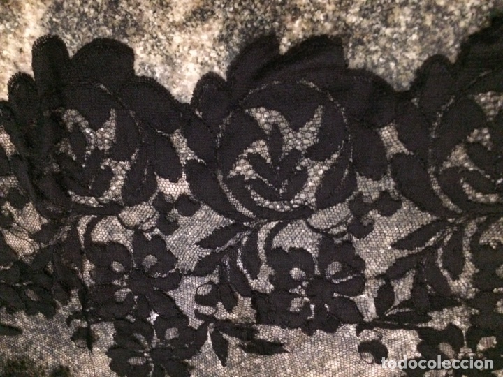 Antig&uuml;edades: Mantilla negra 195x79cm Rf3 - Foto 3