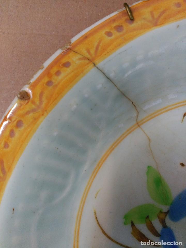 Antig&uuml;edades: Plato de ceramica, posiblemente Manises - Foto 3